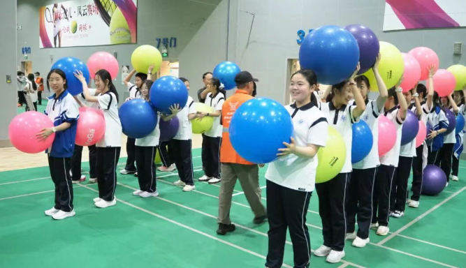 心有晴空 聚力前行 ——北京十二中科丰校区5・25心理游园会圆满落幕